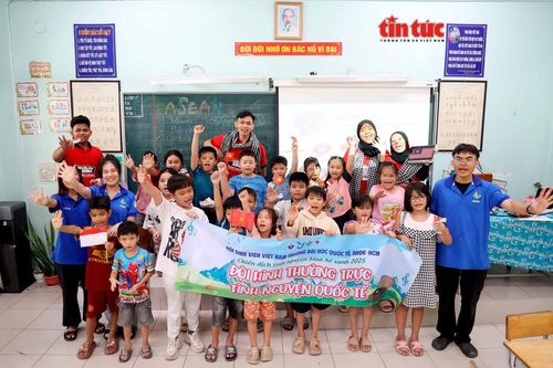 Lần đầu tiên tổ chức Ngày hội những người tình nguyện ASEAN