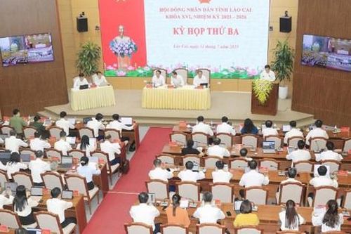 Lào Cai hỗ trợ cán bộ đến công tác tại trung tâm hành chính mới