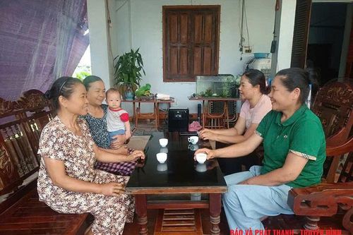Phát huy vai trò người có uy tín trong đồng bào dân tộc thiểu số tại xã Linh Sơn