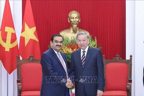 Nhà cung cấp năng lượng lớn nhất Ấn Độ muốn đầu tư 10 tỷ USD vào Việt Nam