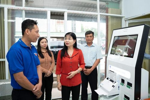 Phó Bí thư Tỉnh ủy An Giang khảo sát, kiểm tra hoạt động tại xã Vĩnh An