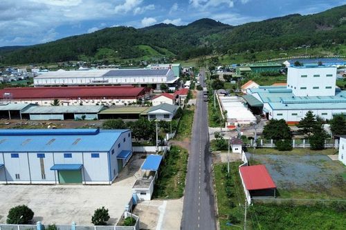 Đầu tư hạ tầng khu công nghiệp, tăng tỷ lệ lấp đầy