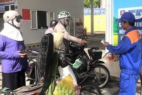 Giá xăng tăng sau 2 lần giảm liên tiếp