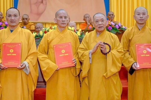 An Giang: Trao quyết định nhân sự Ban Trị sự Phật giáo tỉnh sau sáp nhập
