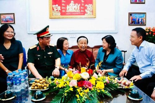 Hà Nội chi hơn 187 tỷ đồng tặng quà người có công dịp Quốc khánh 2/9