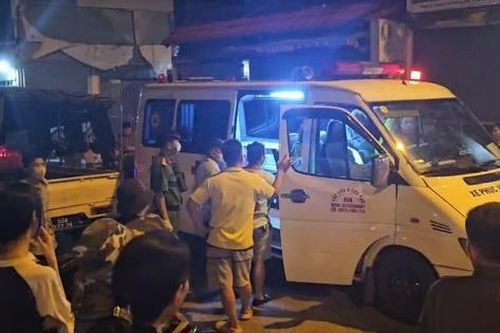 Rơi từ tầng cao chung cư, nam sinh năm cuối tử vong