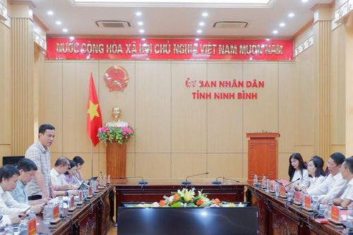 Ủy ban Văn hóa và Xã hội khảo sát hoạt động báo chí tại Ninh Bình