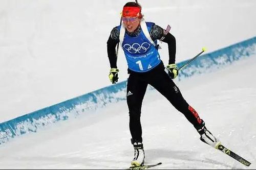 Nhà vô địch Olympic Laura Dahlmeier qua đời ở tuổi 31