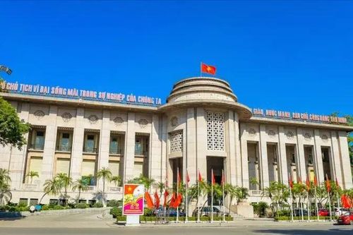 NHNN tăng room tín dụng, thúc đẩy tăng trưởng kinh tế