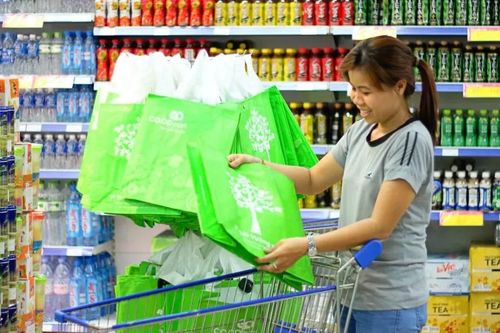 Người Việt làm quen với tiêu dùng xanh