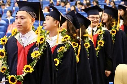 Đại học Kinh tế Quốc dân hướng tới sử dụng tiếng Anh như ngôn ngữ thứ hai ổn định và bền vững sau năm 2030