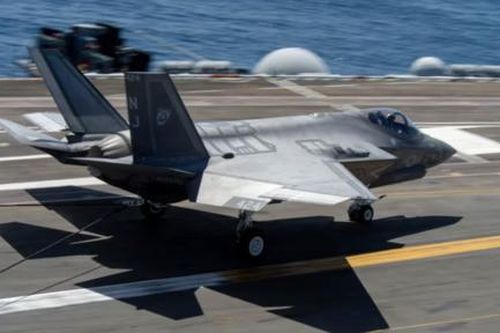 Phi công thoát hiểm trong gang tấc khi siêu chiến đấu cơ F-35 rơi ở Mỹ