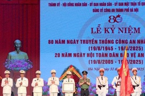 Công an TP Hà Nội: Phát huy lịch sử vẻ vang, vững vàng tiến bước trong kỷ nguyên mới
