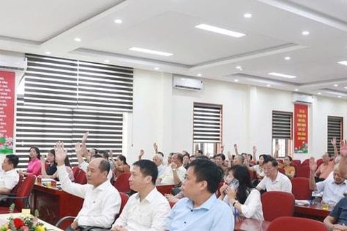 HĐND phường Định Công thông qua 3 nghị quyết quan trọng