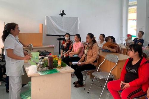 Cao Bằng tăng cường chăm sóc sức khỏe trẻ em, chống thiếu vi chất dinh dưỡng