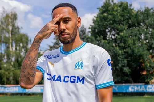 Aubameyang tháo chạy khỏi Saudi Arabia
