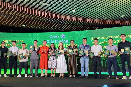 Đà Nẵng vinh danh gần 70 quán ăn, nhà hàng tiêu biểu