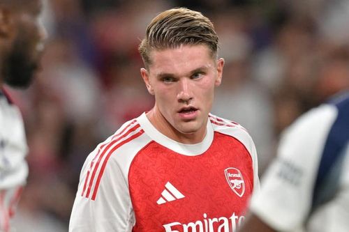 Gyokeres mờ nhạt trong ngày ra mắt Arsenal, Sarr tạo khác biệt