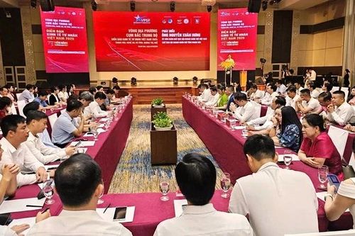 Chủ động vượt khó, hợp tác cùng phát triển