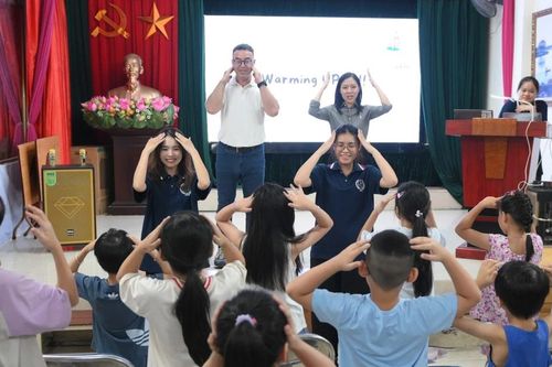 Lớp học tiếng Anh miễn phí cho thiếu nhi, sân chơi bổ ích mùa hè