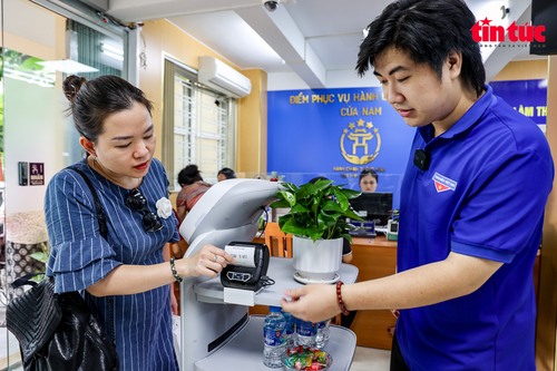 Chính quyền 'ghi điểm'