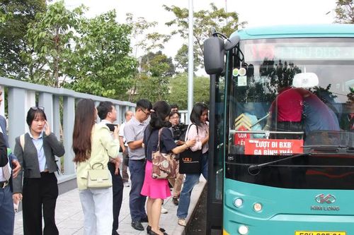 TPHCM miễn phí trung chuyển cho hành khách tuyến xe buýt số 150