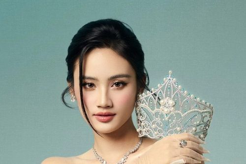 Hoa hậu Ý Nhi 'tạm' rút lui khỏi showbiz