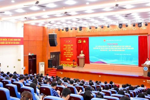 Cấp thiết xây dựng Đề án đào tạo nhân lực chất lượng cao người dân tộc thiểu số