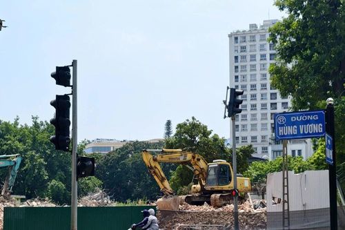 Hà Nội: Phá dỡ xong tòa nhà để mở rộng đường Hùng Vương