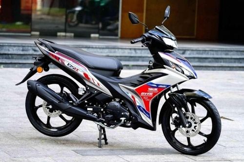 Xe côn tay Yamaha 135LC Fi Red Racer về Việt Nam với số lượng giới hạn