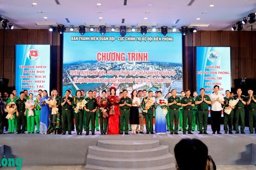 Tuyên truyền, phổ biến, giáo dục pháp luật cho cán bộ, nhân dân phường Móng Cái 1, tỉnh Quảng Ninh