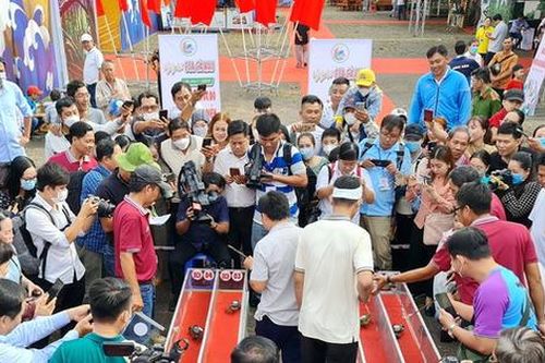 Ngày hội Cua lần thứ II năm 2025: Lan tỏa thương hiệu đặc sản vùng Đất Mũi