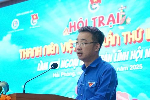 Bí thư TƯ Đoàn Nguyễn Tường Lâm: Ngoại ngữ là chìa khóa của cánh cửa hội nhập