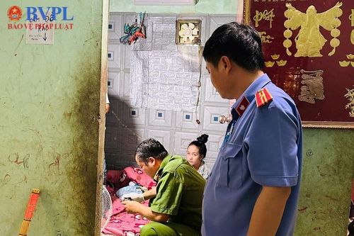 VKSND khu vực 2 tỉnh Đồng Tháp kiểm sát hoạt động khám nghiệm hiện trường