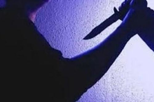 Thiếu niên dùng dao đâm mẹ rồi bỏ trốn, được phát hiện chết dưới sông