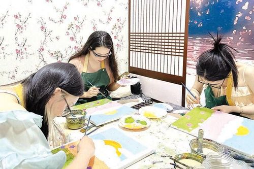 Trải nghiệm vẽ tranh cuối tuần