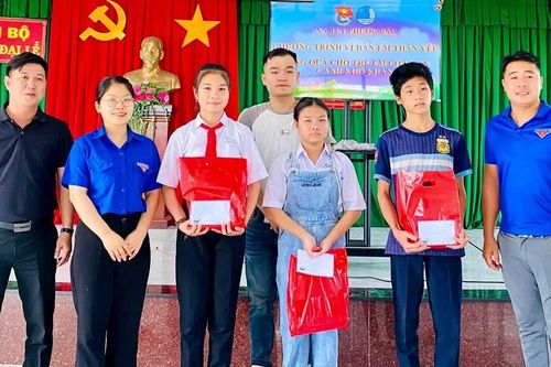 Không đợi lúc rảnh rỗi hay dư dả mới làm việc tốt