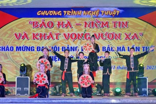 Xã Bảo Hà tổ chức Chương trình nghệ thuật chào mừng Đại hội Đảng bộ xã lần thứ I