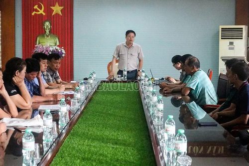 UBND xã Bát Xát tổ chức họp thống nhất phương án giải quyết di chuyển hộ dân phục vụ dự án