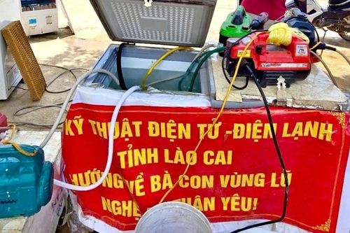 Hội Kỹ thuật điện tử - điện lạnh Lào Cai sửa chữa miễn phí cho người dân vùng lũ Nghệ An