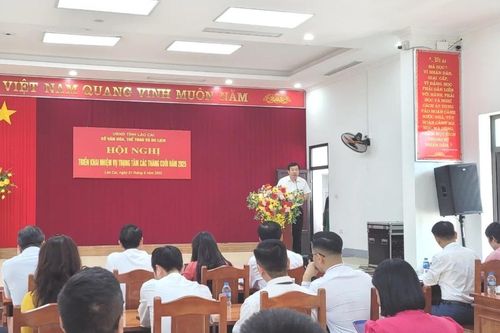 Sở Văn hóa, Thể thao và Du lịch tỉnh tổ chức Hội nghị triển khai nhiệm vụ trọng tâm các tháng cuối năm 2025