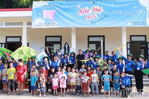 Sắc Hạ 2025 - Hành trình 'Nâng cánh diều bay'