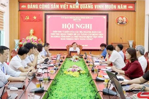 Xây dựng hệ thống y tế cộng đồng, vì nhân dân phục vụ