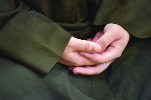 Gìn giữ sáu căn