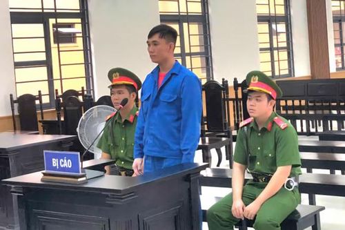 Tranh chấp tài sản, anh trai bắn em ruột lĩnh 12 năm tù