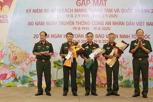 Dấu ấn tri ân, tiếp lửa truyền thống anh hùng