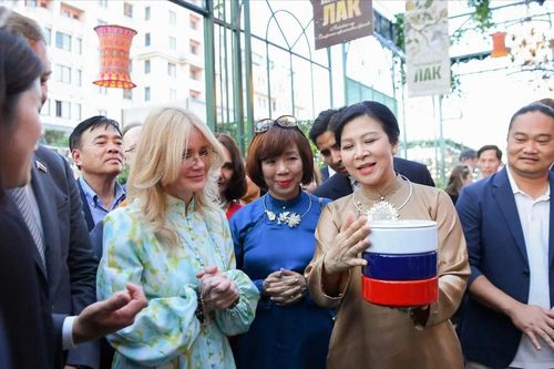 Hành trình gắn kết văn hóa Việt Nam - Liên bang Nga