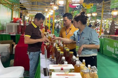 'Tự hào nông sản Việt 2025' quy tụ 1.000 sản phẩm OCOP