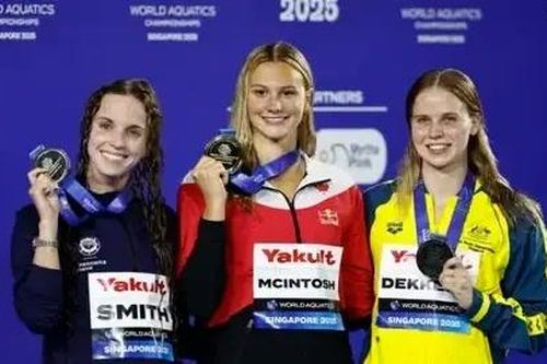 Summer Mcintosh đi vào lịch sử Canada ở giải bơi VĐTG