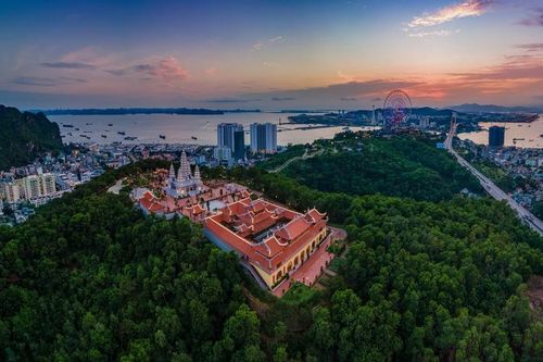 Quần thể tâm linh Bảo Hải Linh Thông Tự - chốn yên bình giữa lòng Quảng Ninh